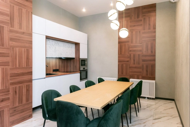 Купить трехкомнатную квартиру в новостройках в Новосибирской области. Вариант № 9936496, 13, площадь -  квм, цена 23695000 рублей