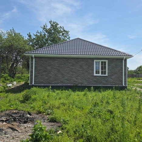 Купить дом на улице Садовая в Короче. Вариант № 51572, 3, площадь -  квм, цена 5200000 рублей