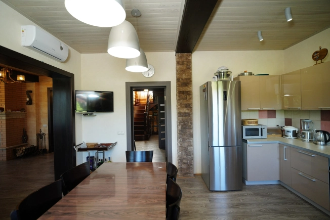 Купить дом на улице 8-я Берёзовая в Тюменской области. Вариант № 5441400, 7, площадь -  квм, цена 29500000 рублей