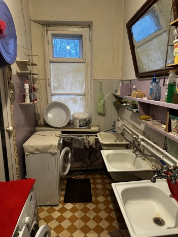 Купить комнату в Пензенской области. Вариант № 10242543, 4, площадь -  квм, цена 1300000 рублей