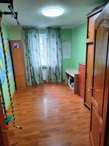 Купить квартиру в районе Центральный в Кемерове. Вариант № 3265061, 3, площадь -  квм, цена 6900000 рублей