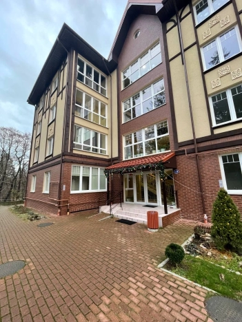 Купить однокомнатную квартиру в Светлогорске. Вариант № 41295, 0, площадь -  квм, цена 10045000 рублей