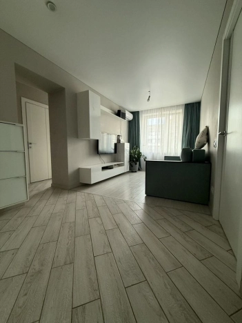 Купить квартиру в Москве. Вариант № 9505407, 6, площадь -  квм, цена 17500000 рублей