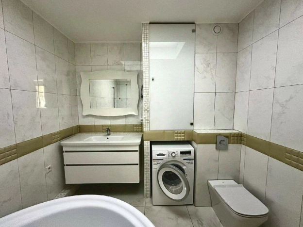 Купить квартиру в Москве. Вариант № 4842515, 11, площадь -  квм, цена 34900000.0000 рублей