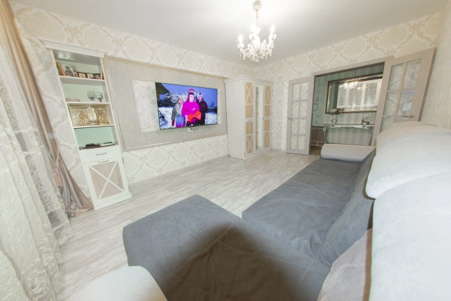 Купить трехкомнатную квартиру на вторичке в Владимирской области. Вариант № 8894919, 7, площадь - квм, цена 5950000 рублей