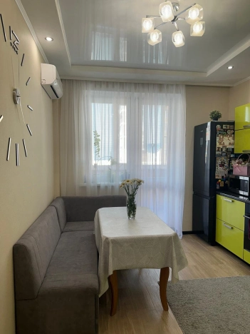 Купить однокомнатную квартиру на улице Героя А.А. Аверкиева в Краснодаре. Вариант № 30451, 0, площадь -  квм, цена 8300000 рублей