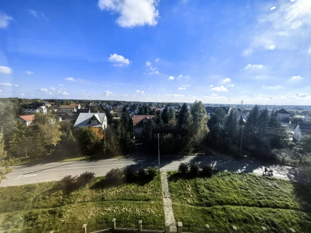 Купить трехкомнатную квартиру на улице Олега Кошевого в Калининграде. Вариант № 7557479, 27, площадь -  квм, цена 8500000 рублей