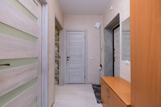 Купить однокомнатную квартиру в Обь. Вариант № 5250269, 4, площадь -  квм, цена 4050000 рублей