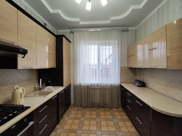 Купить дом в Курской области. Вариант № 35839, 1, площадь -  квм, цена 14800000 рублей