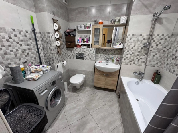 Купить двухкомнатную квартиру на улице Горького в Калининграде. Вариант № 2935814, 3, площадь -  квм, цена 9600000 рублей