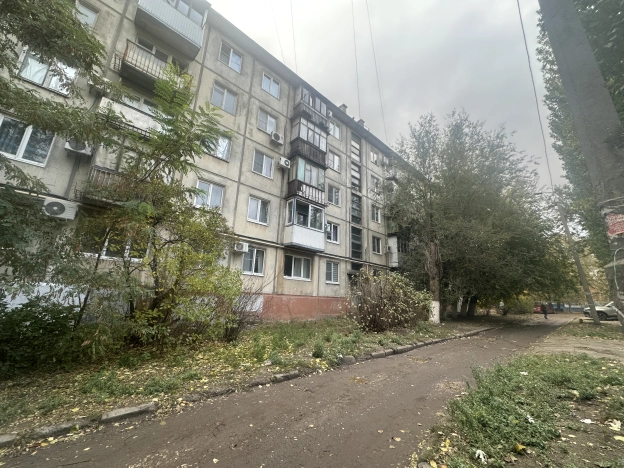 Купить квартиру на улице Университетский проспект в Волгограде. Вариант № 8410700, 8, площадь - квм, цена 2230000 рублей