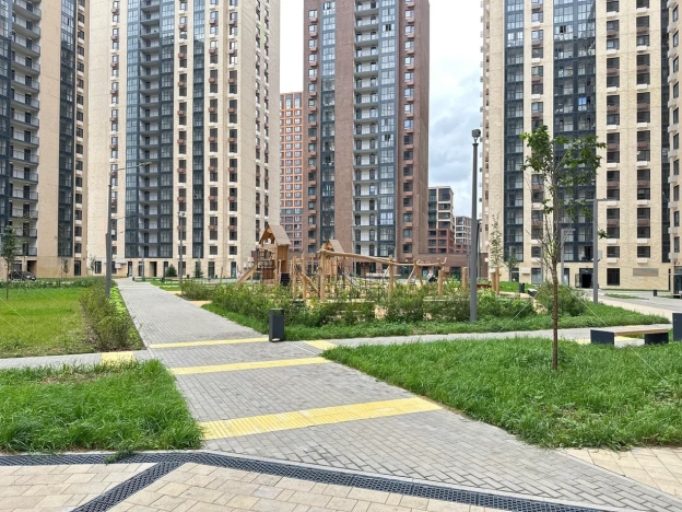 Купить квартиру в Москве. Вариант № 10022586, 25, площадь -  квм, цена 27800000 рублей