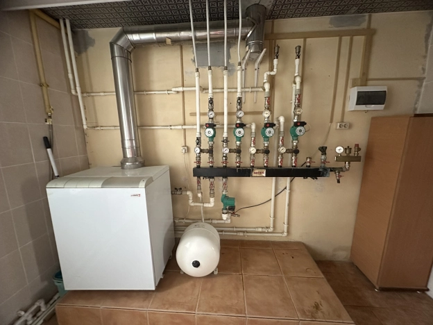 Купить дом в Москве. Вариант № 6678037, 24, площадь -  квм, цена 17000000 рублей