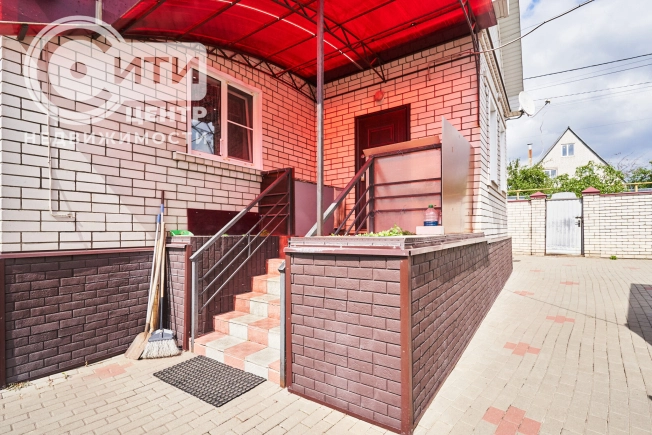 Купить дом в районе Советский в Воронеже. Вариант № 53074, 5, площадь -  квм, цена 15899000 рублей