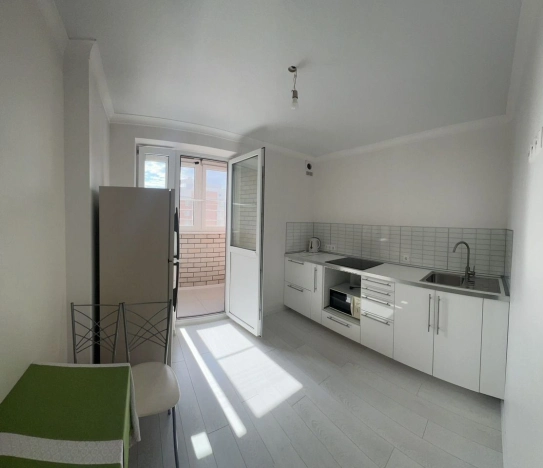 Купить однокомнатную квартиру в Краснодаре. Вариант № 9696393, 0, площадь -  квм, цена 6700000 рублей