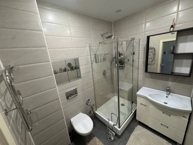 Купить двухкомнатную квартиру в Санкт-Петербурге. Вариант № 9968295, 16, площадь -  квм, цена 22999999 рублей