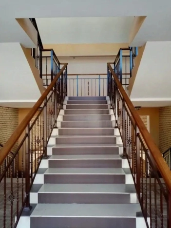 Купить квартиру в Москве. Вариант № 8429773, 4, площадь -  квм, цена 20000000 рублей