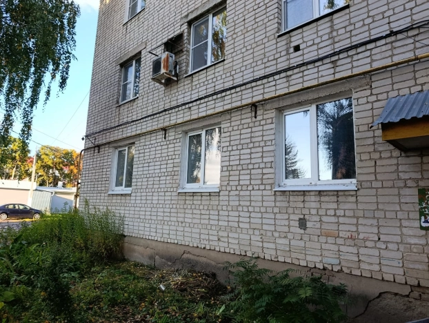 Купить трехкомнатную квартиру на улице 8 Марта в Рязанской области. Вариант № 5464303, 4, площадь -  квм, цена 2050000 рублей