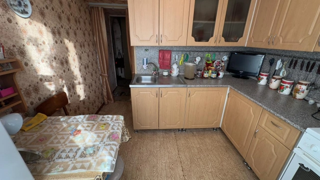 Купить квартиру на вторичке в Пушкине. Вариант № 9401723, 15, площадь -  квм, цена 4000000 рублей