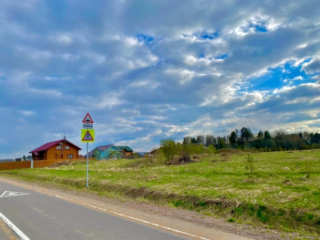 Купить земельный участок у метро Рыбацкое в Ленинградской области. Вариант № 2063873, 1, площадь -  квм, цена 980000 рублей