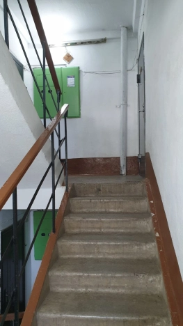 Купить четырехкомнатную квартиру в Приморском крае. Вариант № 33998, 15, площадь -  квм, цена 7650000 рублей