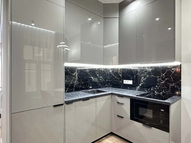 Купить Студию в Санкт-Петербурге. Вариант № 7607511, 4, площадь -  квм, цена 9480000 рублей