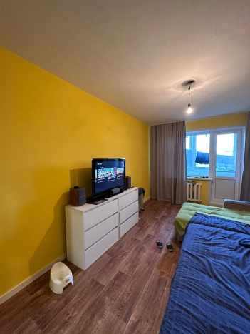 Купить трехкомнатную квартиру в Микрорайоне 8-й, Элиста в Элисте. Вариант № 6324, 1, площадь -  квм, цена 5500000 рублей