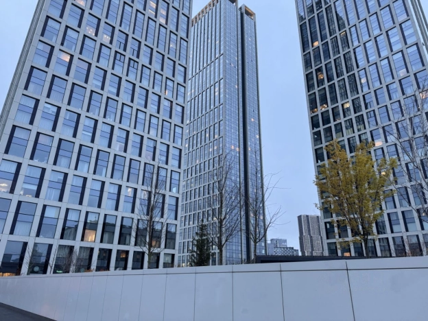 Купить квартиру в Москве. Вариант № 10025981, 8, площадь -  квм, цена 41500000 рублей