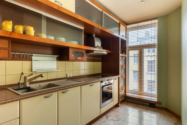 Купить пятикомнатную квартиру в Санкт-Петербурге. Вариант № 59895, 5, площадь -  квм, цена 50400000 рублей