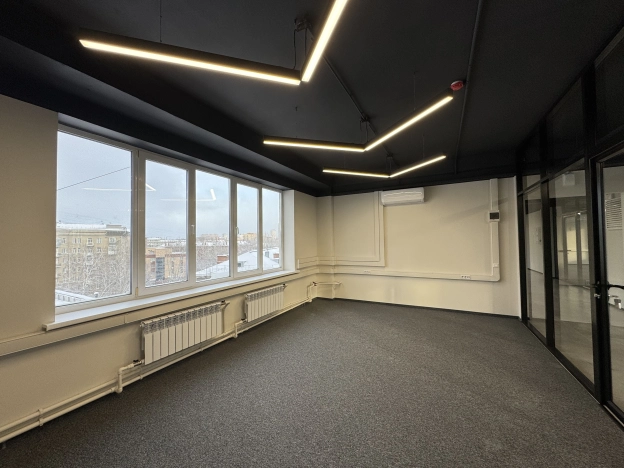 Снять офисы на улице Красный проспект в Новосибирске. Вариант № 5040, 6, площадь -  квм, цена 900000 рублей