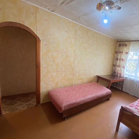 Купить однокомнатную квартиру на улице Нефтяников в Пензенской области. Вариант № 7694392, 10, площадь -  квм, цена 1050000 рублей