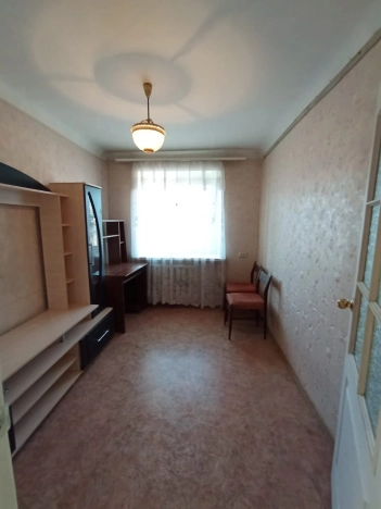 Купить трехкомнатную квартиру в Новосибирской области. Вариант № 8263451, 14, площадь -  квм, цена 6800000 рублей