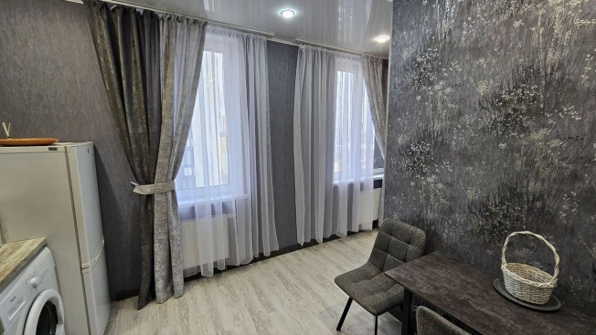 Купить однокомнатную квартиру в районе Орехово-Борисово Северное в Москве. Вариант № 10834024, 9, площадь - квм, цена 9900000 рублей