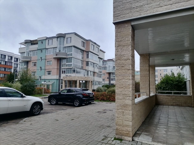 Купить трехкомнатную квартиру на улице Соловьиная в Красногорске. Вариант № 7846414, 20, площадь -  квм, цена 18500000 рублей