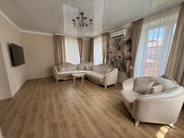 Купить дом в Тюменской области. Вариант № 9556439, 0, площадь -  квм, цена 27000000 рублей