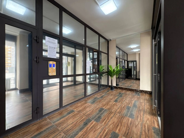 . Вариант № 40258, 23, площадь - 79.7 квм, цена 8500000 рублей