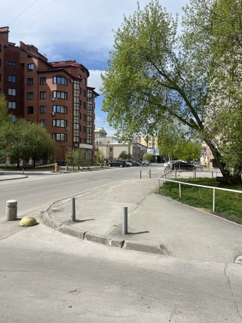 Купить двухкомнатную квартиру в ЦАО в Новосибирске. Вариант № 42179, 2, площадь -  квм, цена 16900000 рублей