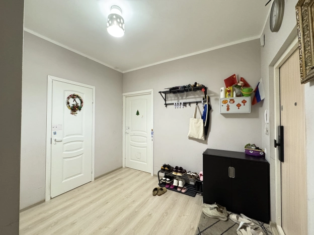 Купить двухкомнатную квартиру в районе Московский в Санкт-Петербурге. Вариант № 1208900, 14, площадь -  квм, цена 21900000 рублей