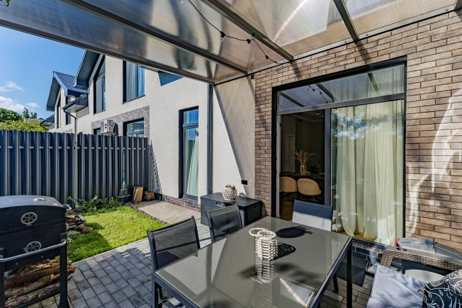 Купить таунхаус в Калининграде. Вариант № 3946404, 12, площадь -  квм, цена 19990000 рублей