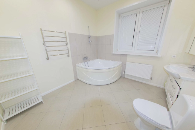 Купить таунхаус в Камешкове. Вариант № 7651033, 24, площадь - квм, цена 18400000 рублей