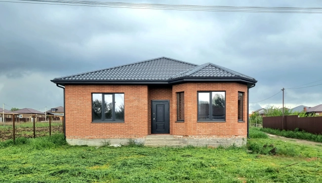 Купить дом в районе Пролетарский в Ростове-на-Дону. Вариант № 245539, 0, площадь -  квм, цена 6490000 рублей