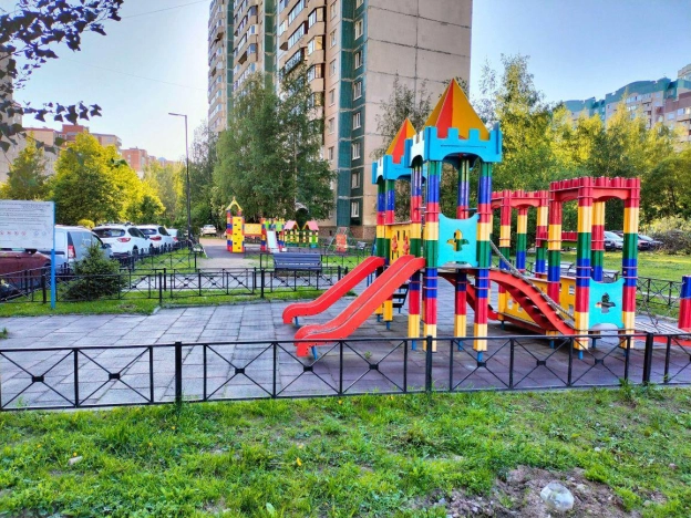 Купить двухкомнатную квартиру в районе Приморский в Санкт-Петербурге. Вариант № 7211591, 22, площадь -  квм, цена 17150000 рублей