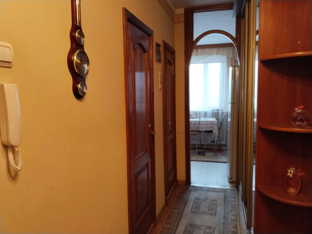 Купить квартиру в Москве. Вариант № 8937602, 18, площадь -  квм, цена 25000000 рублей