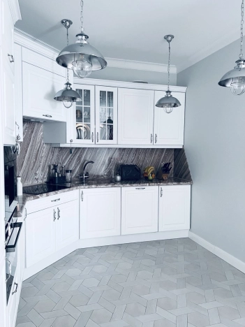 Купить трехкомнатную квартиру у метро Шипиловская в Москве. Вариант № 10615178, 11, площадь -  квм, цена 41000000 рублей