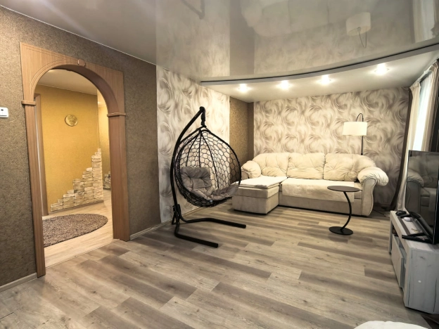 Купить двухкомнатную квартиру в Амурской области. Вариант № 501999, 2, площадь -  квм, цена 10200000 рублей