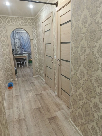 Купить квартиру на вторичке в Вологде. Вариант № 10893622, 6, площадь - квм, цена 8900000 рублей