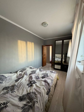 Купить трехкомнатную квартиру на вторичке на улице Советская в Тульской области. Вариант № 10425529, 5, площадь -  квм, цена 4750000 рублей