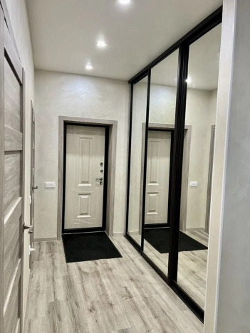 Купить дом в Москве. Вариант № 9451611, 6, площадь -  квм, цена 13000000 рублей