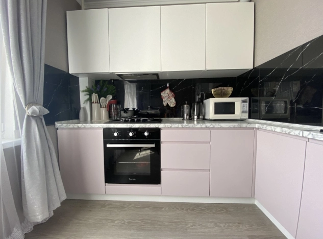 Купить однокомнатную квартиру в районе Московский в Калининграде. Вариант № 12886, 1, площадь -  квм, цена 6000000 рублей