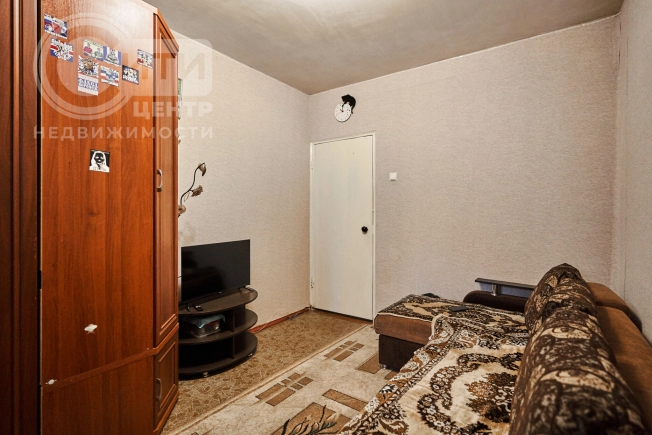 Купить трехкомнатную квартиру в Воронеже. Вариант № 7786869, 9, площадь - квм, цена 5400000 рублей